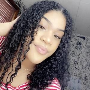 Meet your Posher, Tia